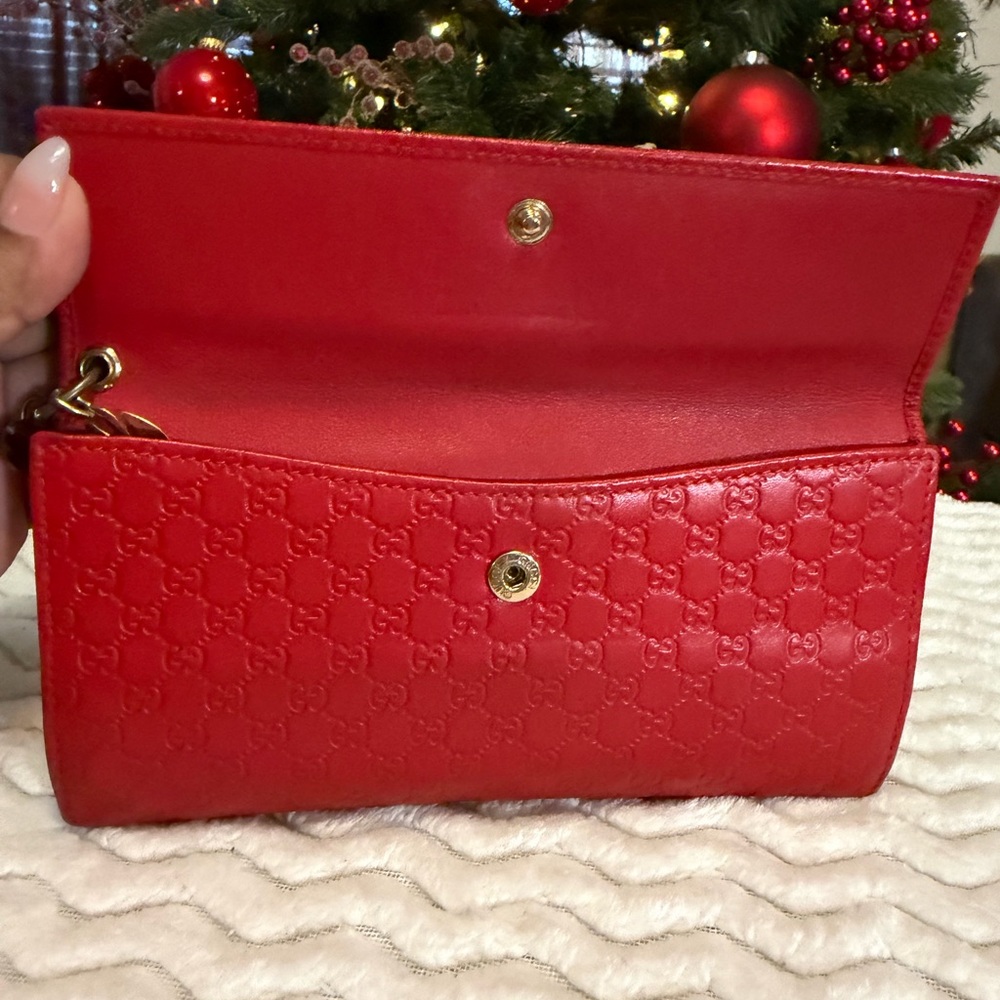 GUCCI Red Leather GUCCI stamped logo Billfold